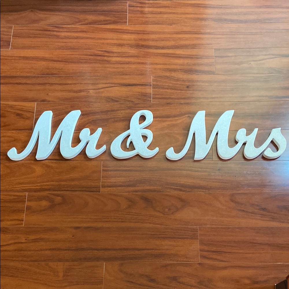 Mr. & Mrs. Wood signs